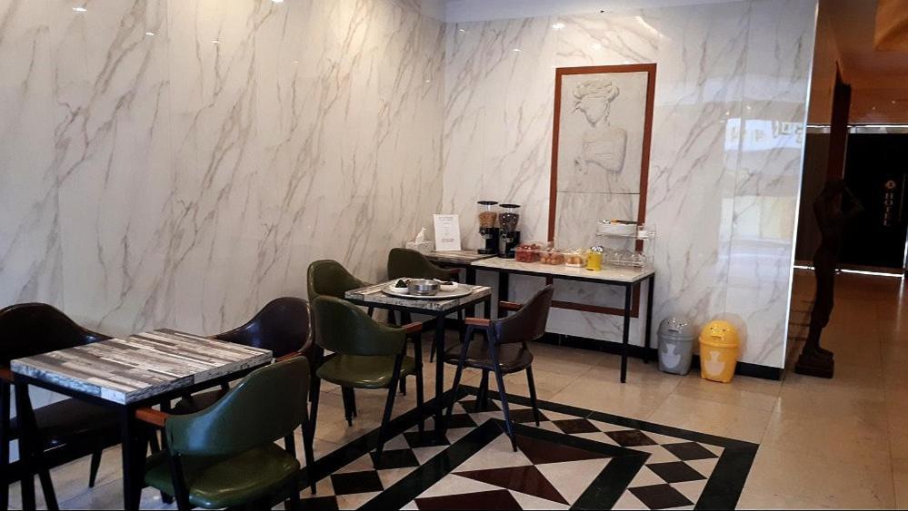 Geoje A-Plus Hotel Kültér fotó