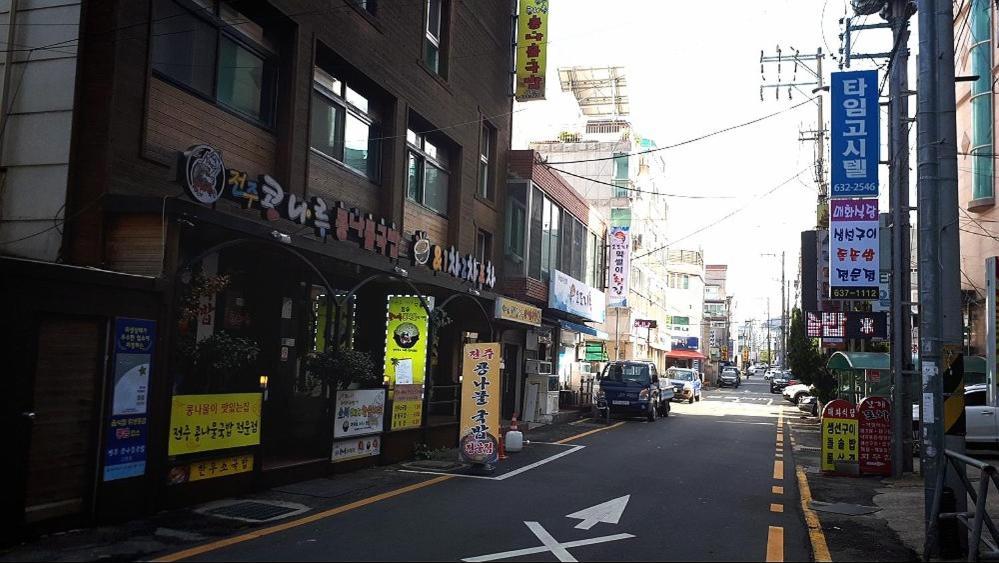 Geoje A-Plus Hotel Kültér fotó