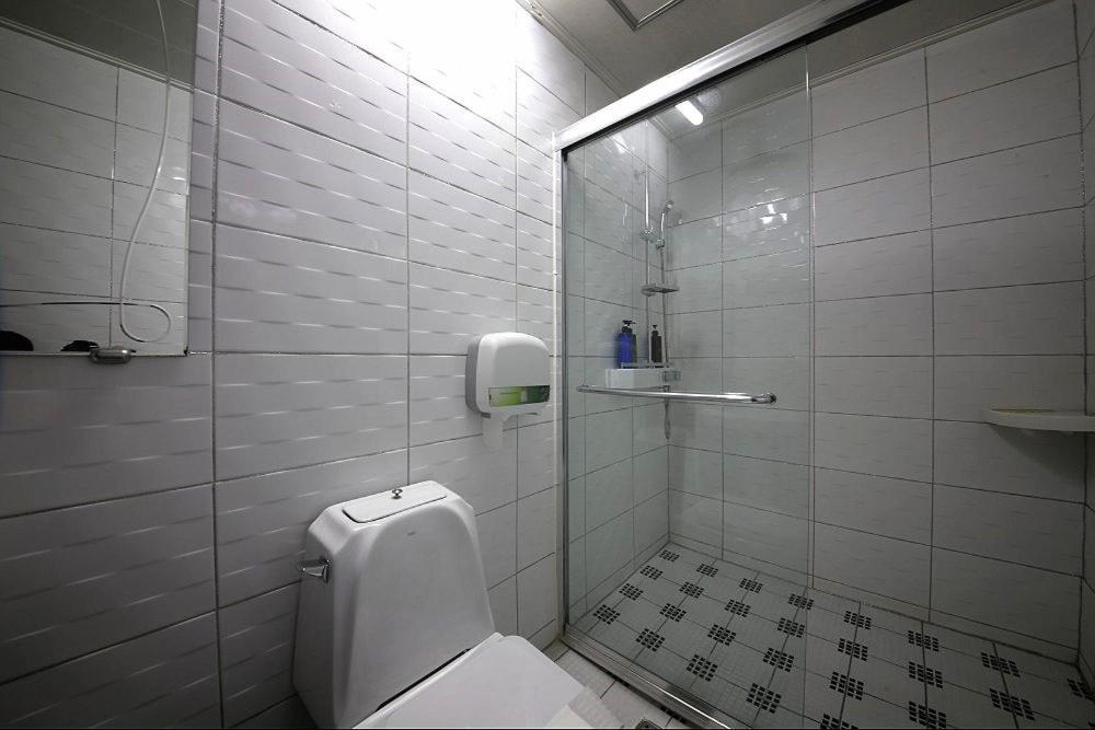 Geoje A-Plus Hotel Kültér fotó